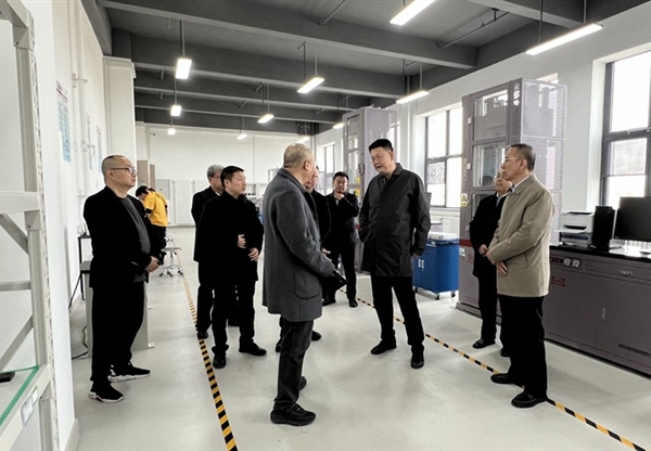 陈一夫调研西部工程检测研发基地